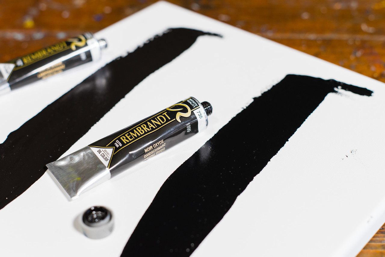 Rembrandt Oil 40ml Oxyde Black - 2