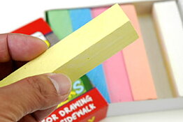 Coloured blackboard chalks 112506