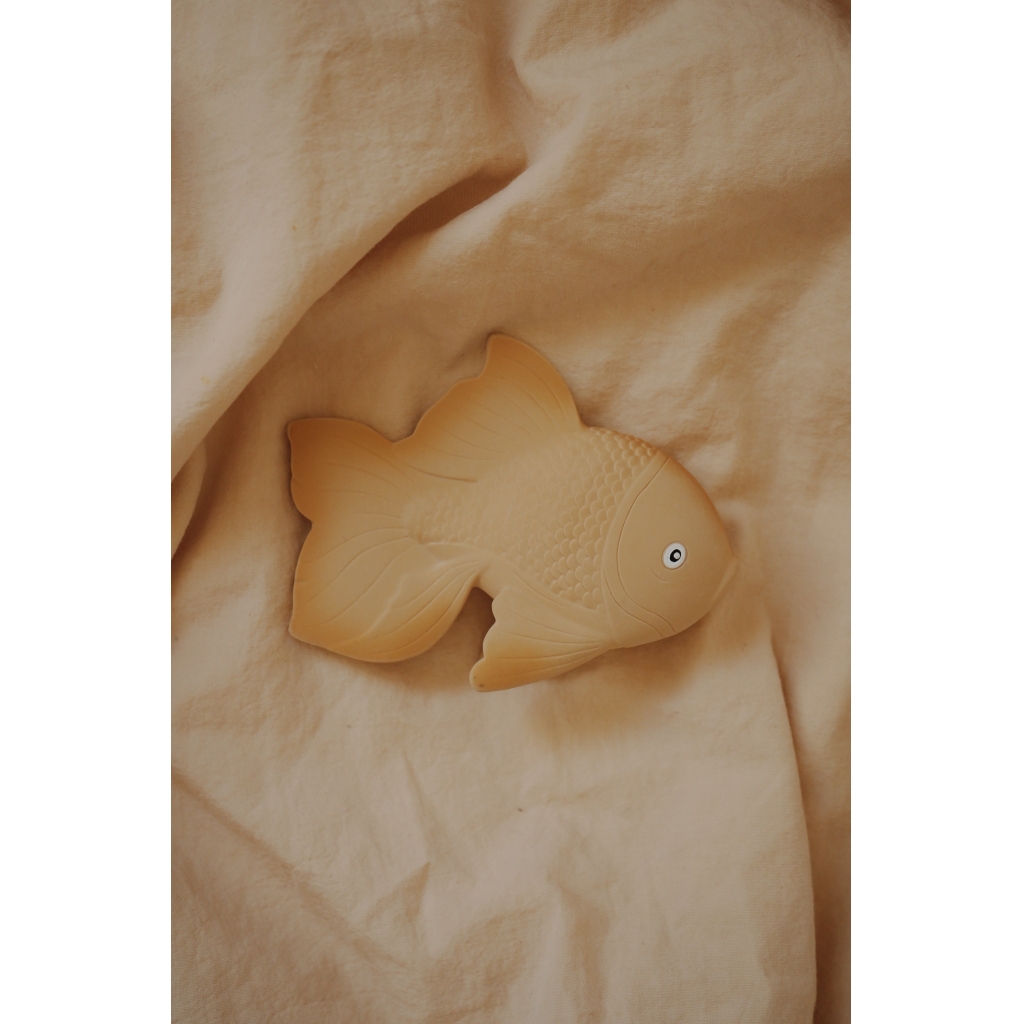 TEETH SOOTHER GOLDFISH