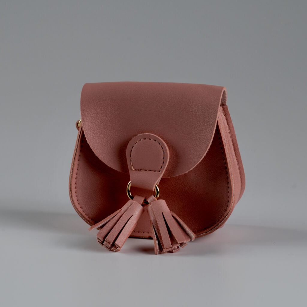 BAG TASSELS PINK