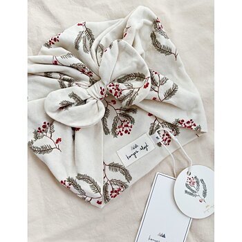 BASIC BAMBI BONNET CHRISTMAS VINTAGE FLOWER