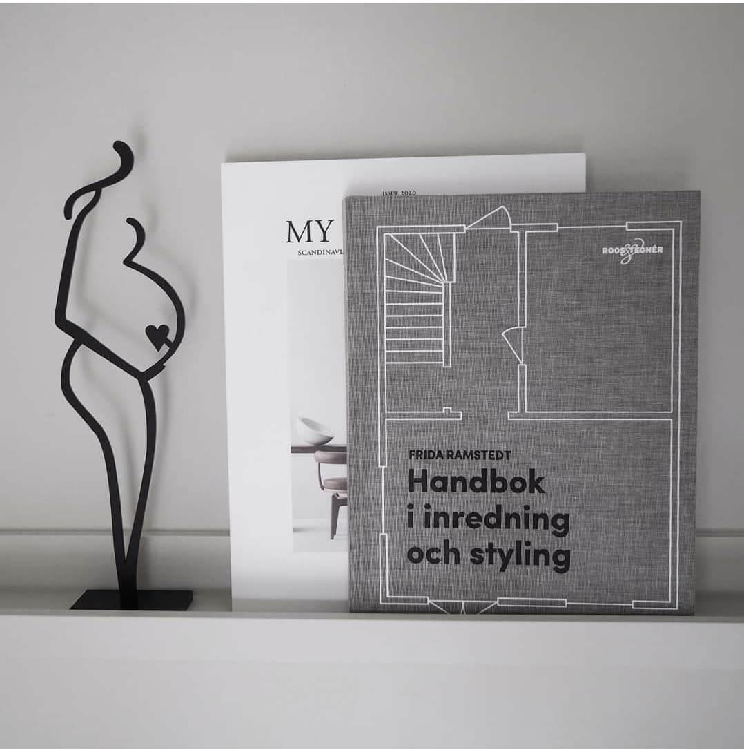 Siluett KROPP GRAVID Design By S.H