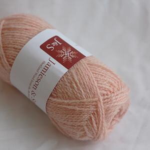 101 (Light pink) 2ply Jumper Weight J&S