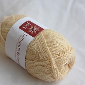 53 (Peach) 2ply Jumper Weight J&S