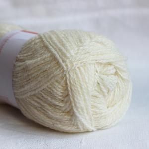 2001 (White) Shetland supreme jumper weight, 50g