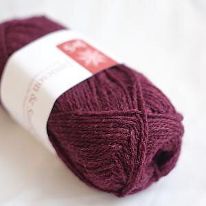 134 (Aubergine) 2ply Jumper Weight J&S