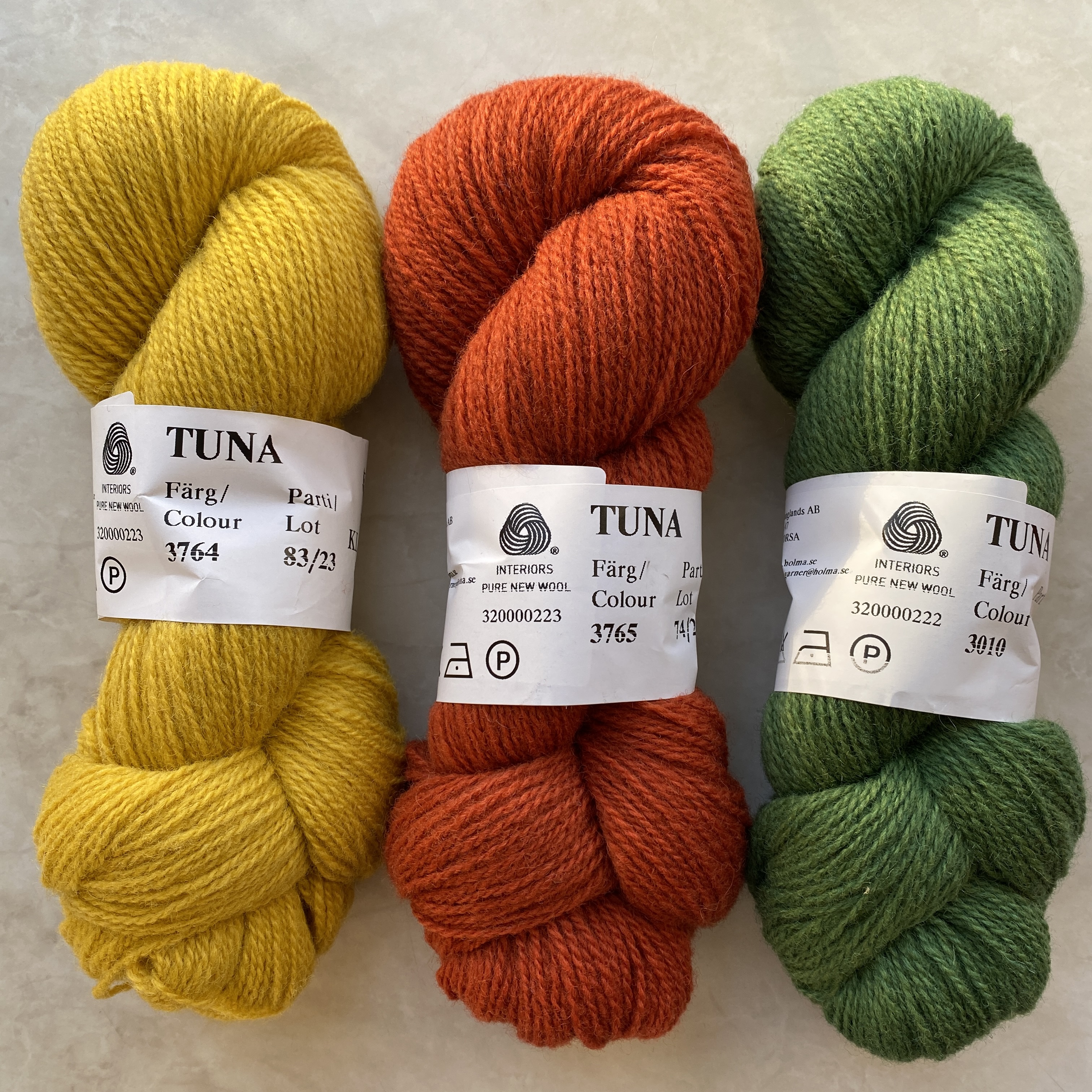 Tuna Gul 3764, Klippan 2-trådigt ullgarn 310m /100g - 4