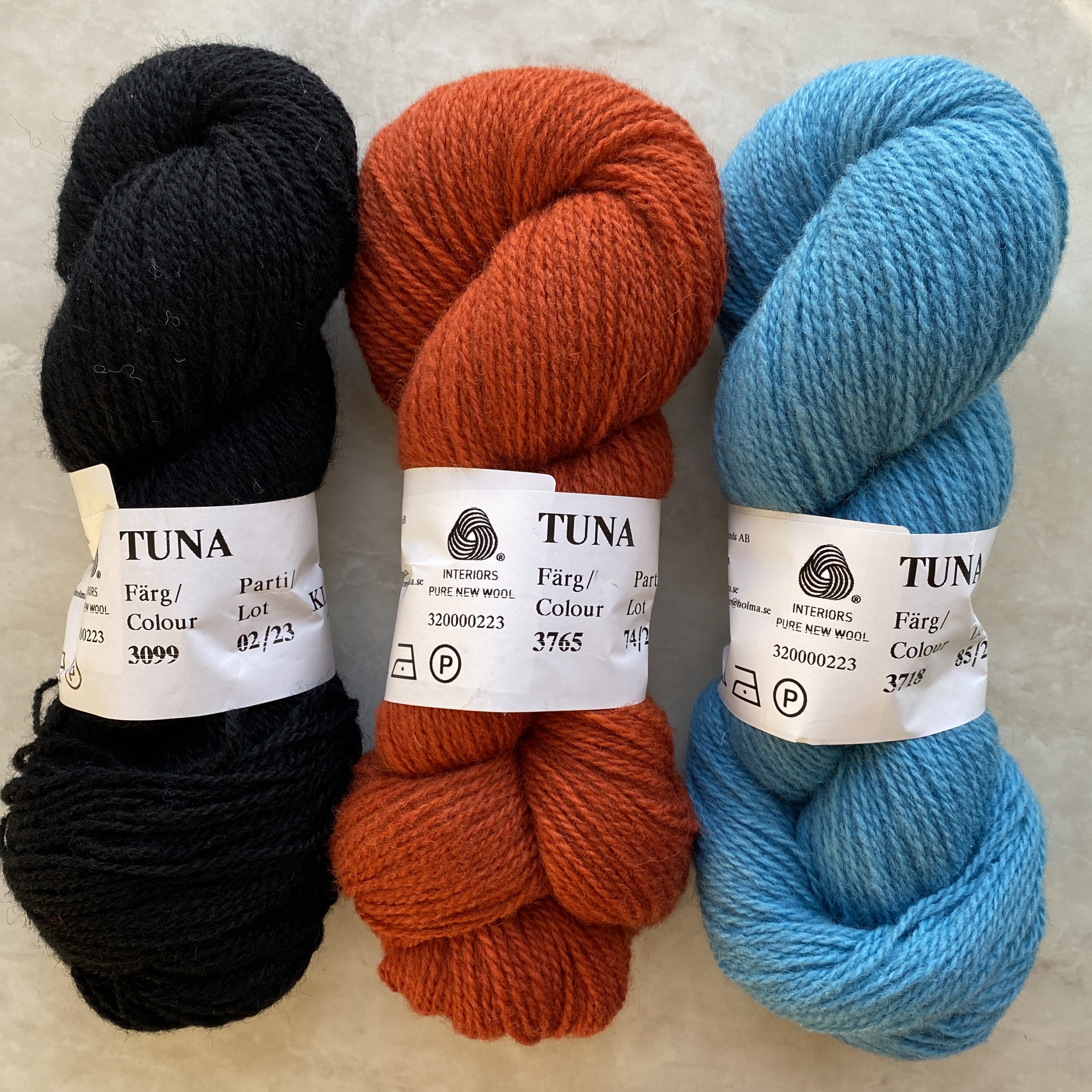 Tuna Svart 3099, Klippan 2-trådigt ullgarn 310m /100g - 4