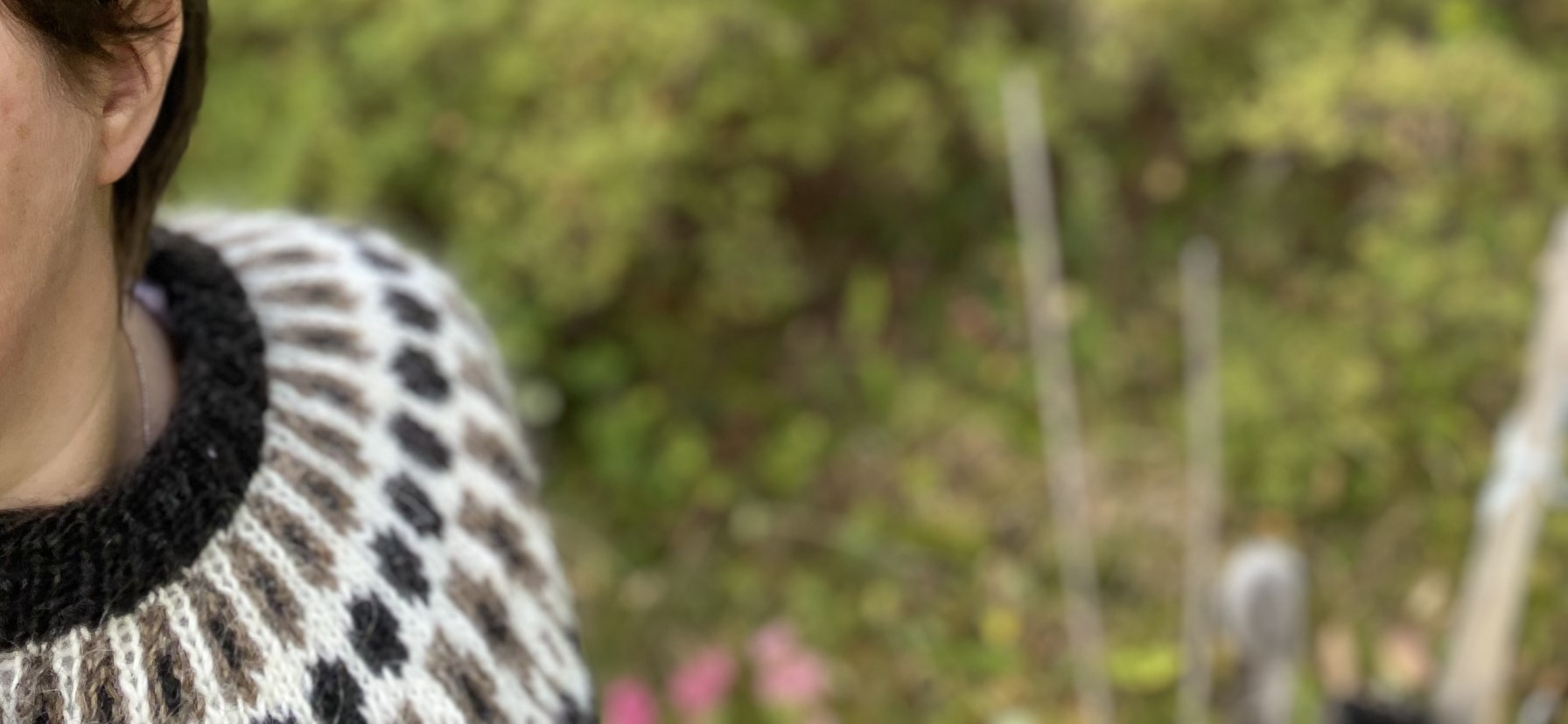 Garner för kreativa projekt i fantastiska färger från bla Shetland, Island och Sverige. Sticka, virka och väv! 