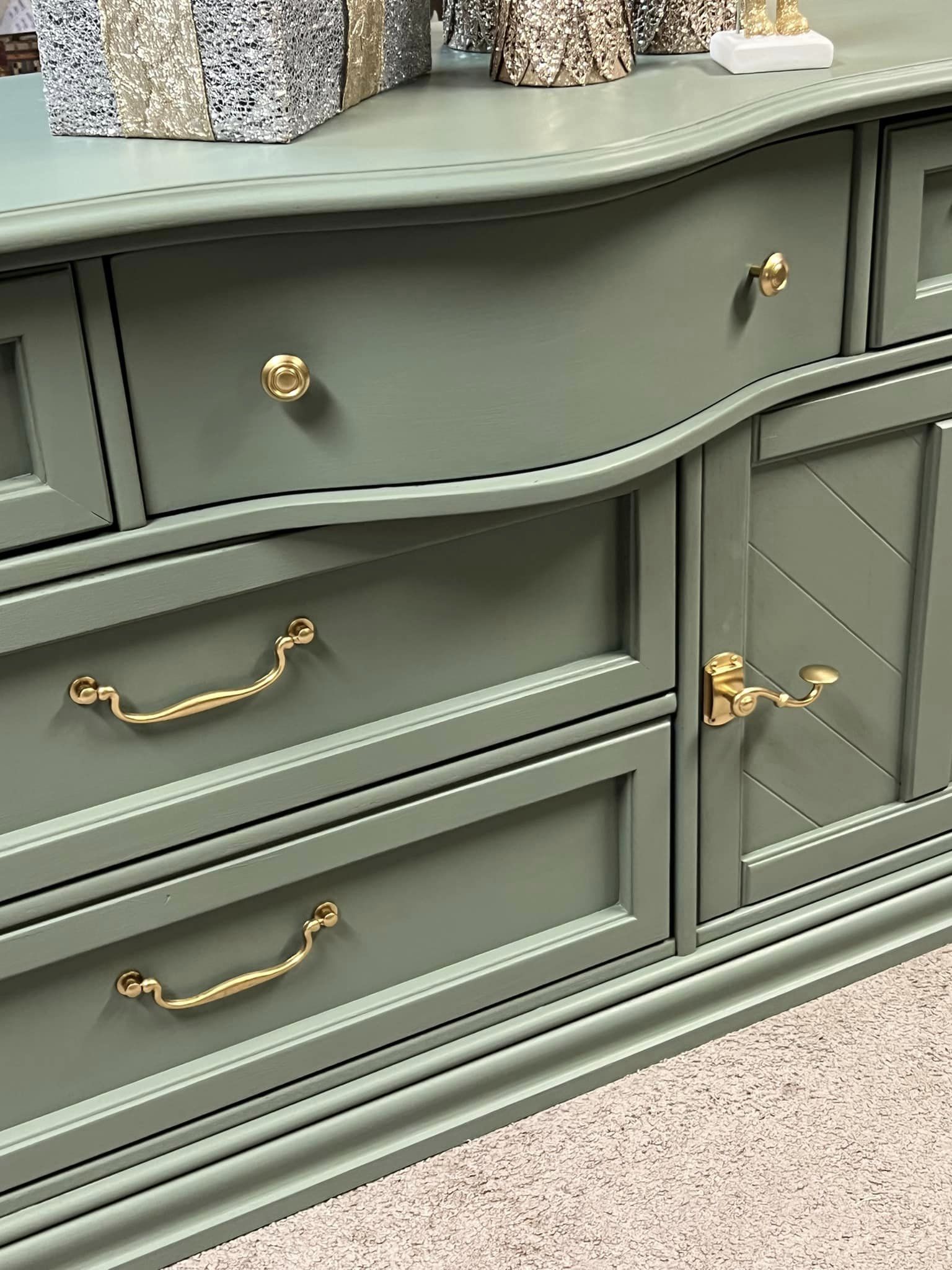 Fusion Mineral Paint Carriage House  - 14