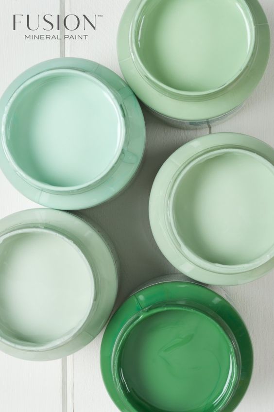Fusion Mineral Paint Park Bench - 7