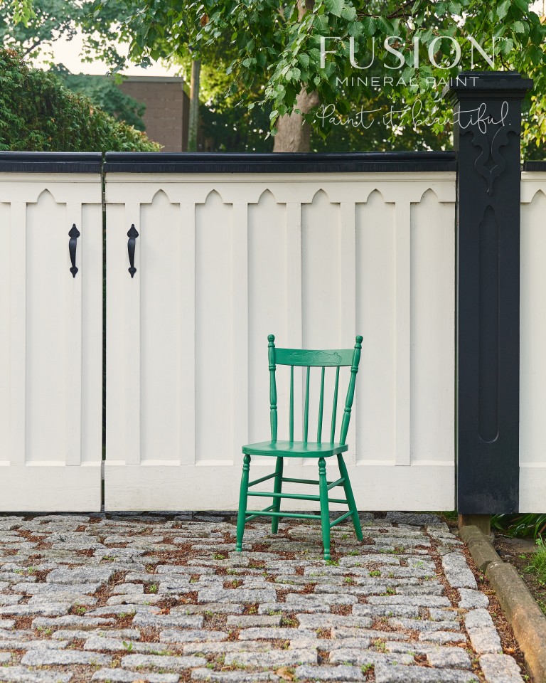 Fusion Mineral Paint Park Bench - 5