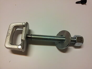 Screw-style Deck Hook