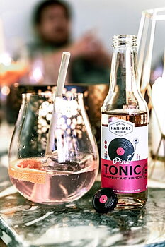 Hammars Pink Tonic Grapefruit and Hibiscus