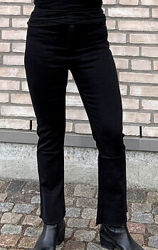 Cosy House Jeans Flared Svart