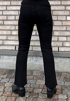 Cosy House Jeans Flared Svart