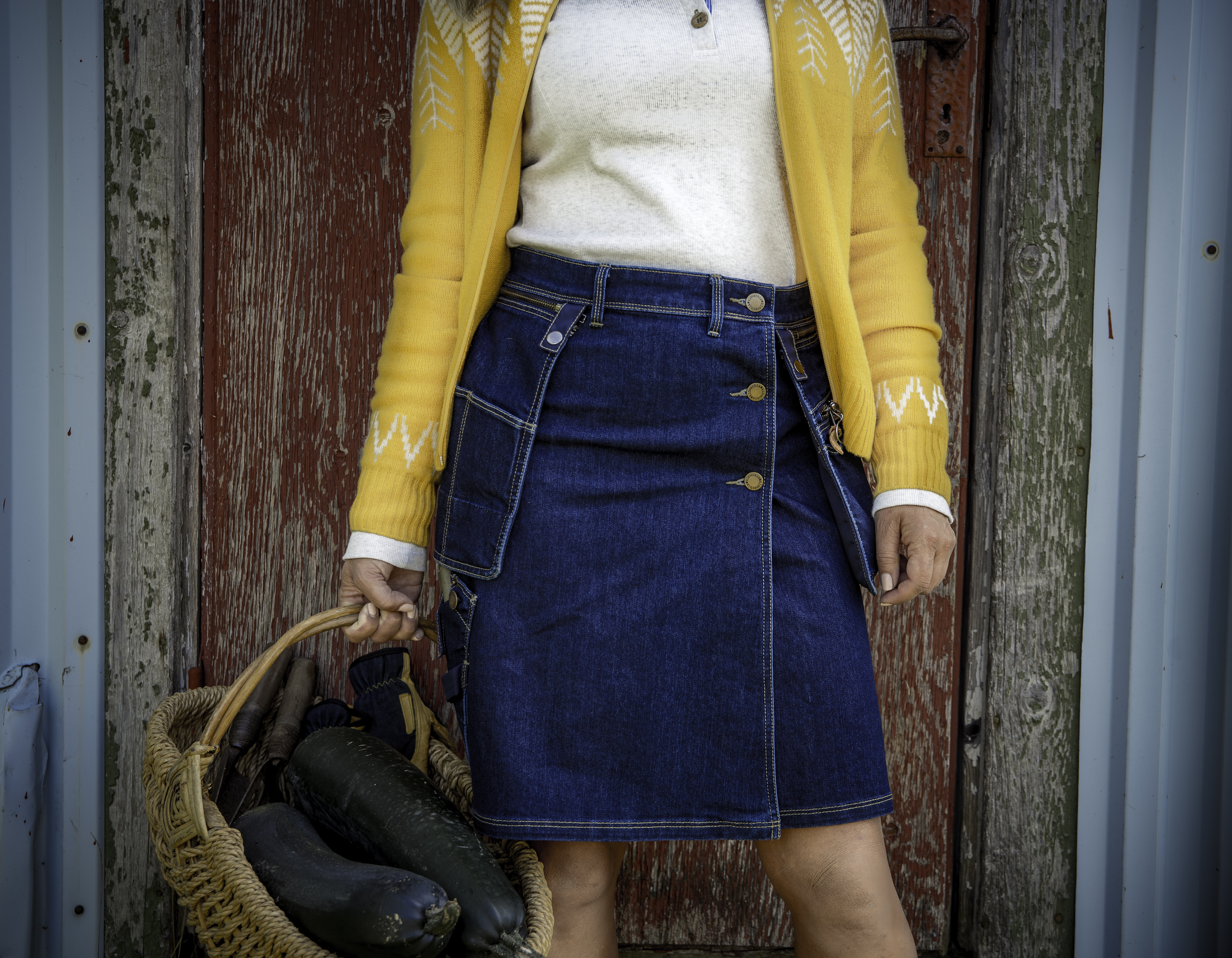 CRAFTER SKIRT and CARPENTER DRESS A cool work skirt! Discover more >