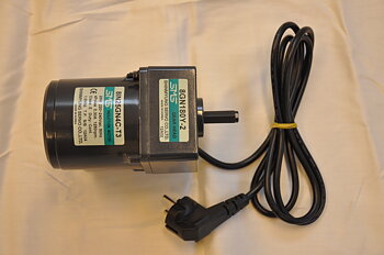 SKRUVMOTOR 25 W