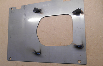 Fästplåt standard 20/30kW P1