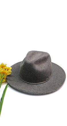 Hatt Cheryl 