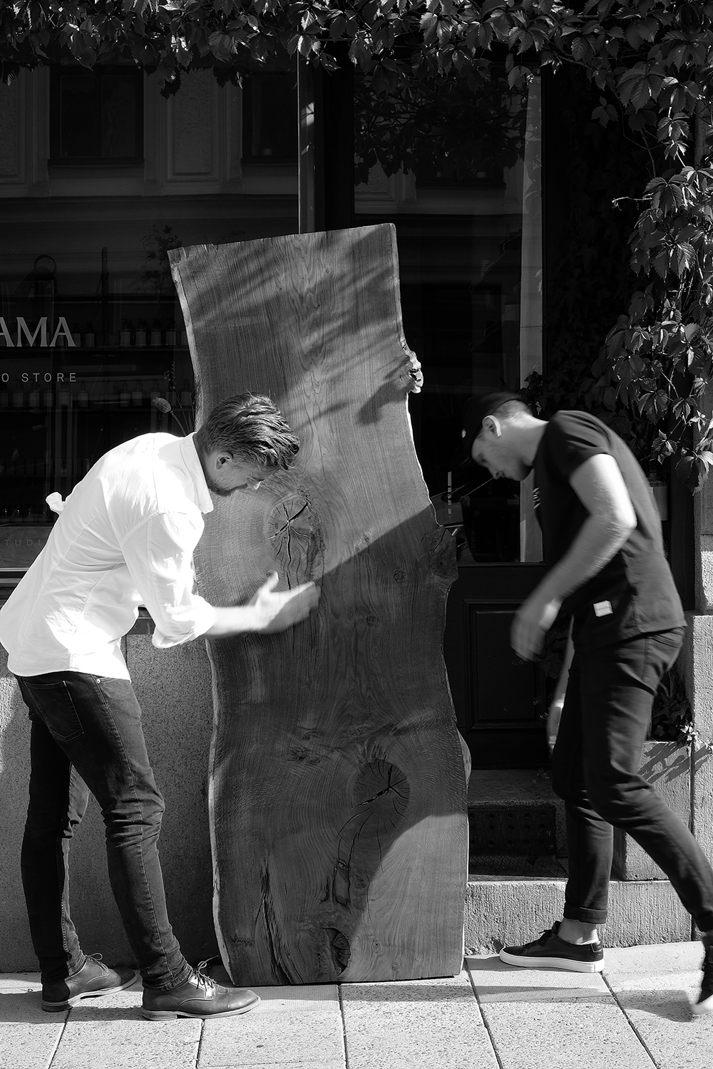 Live Edge Wood DRY STUDIOS