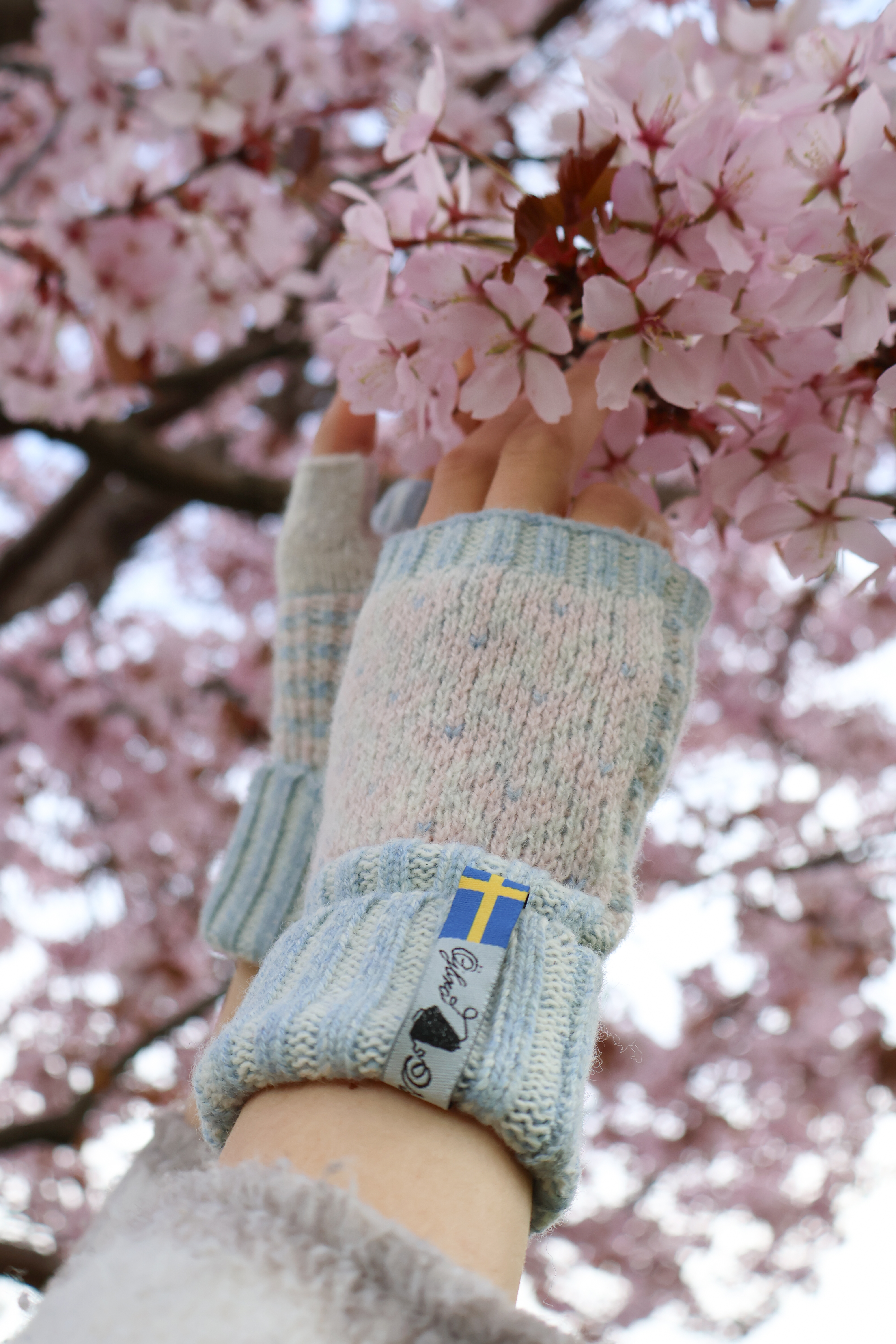 Merino wool wrist warmers