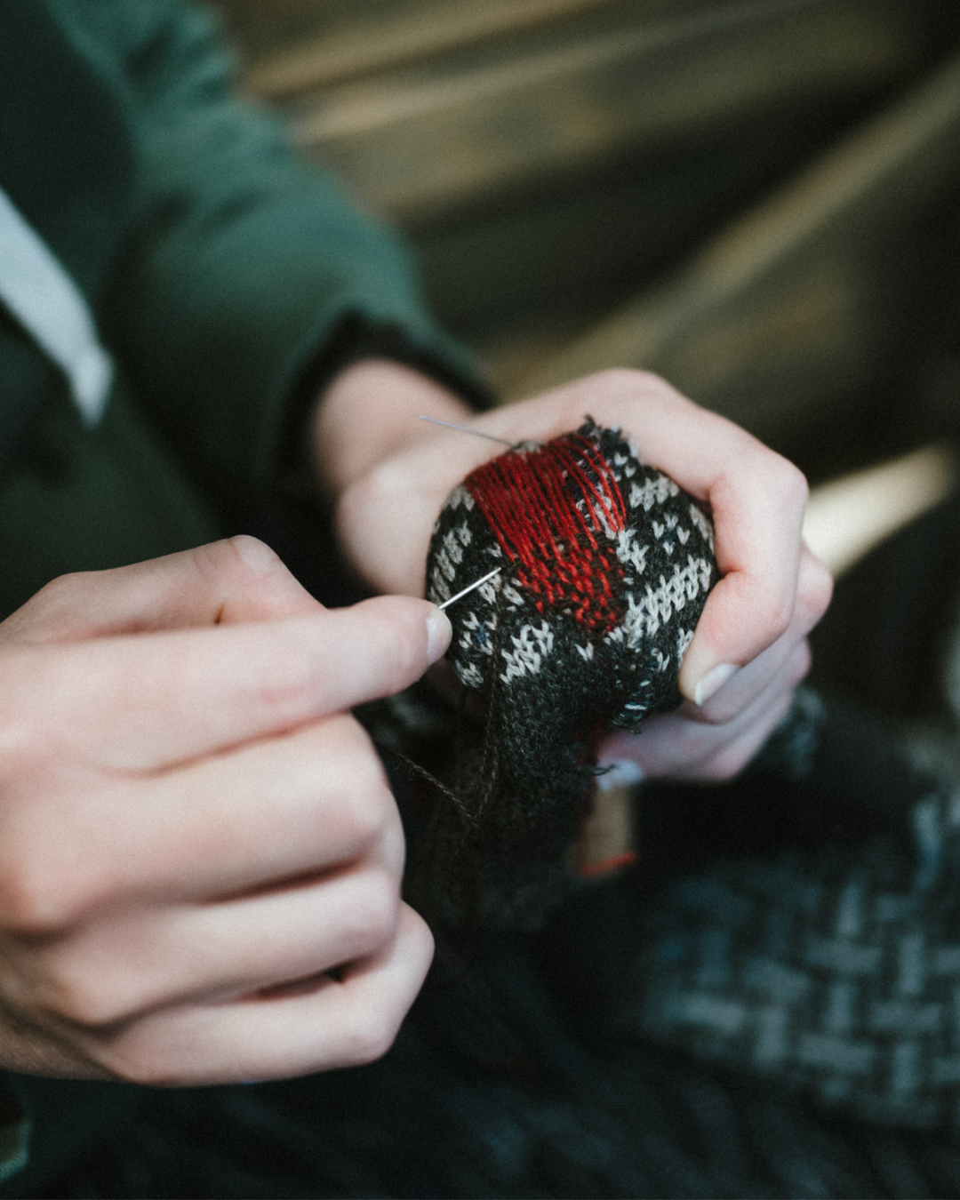 Réparation moufles laine Öjbro Vantfabrik tutoriel