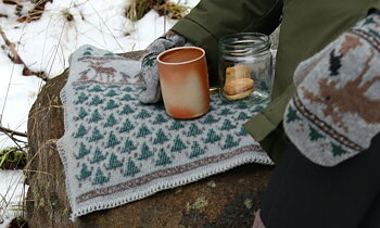 Seating pad, 100 % wool