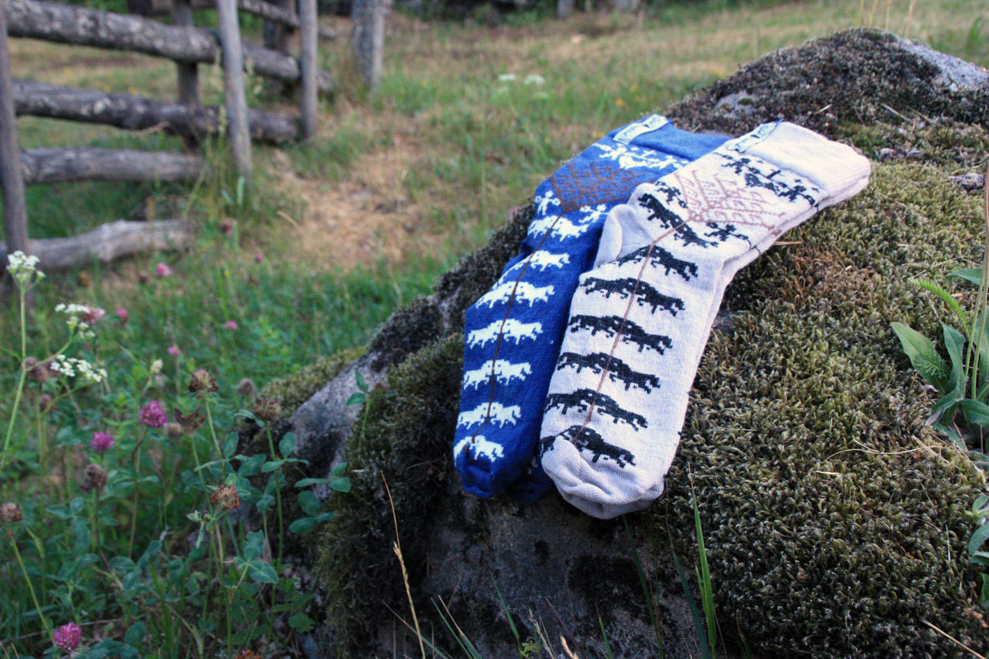 2-pack merino wool socks