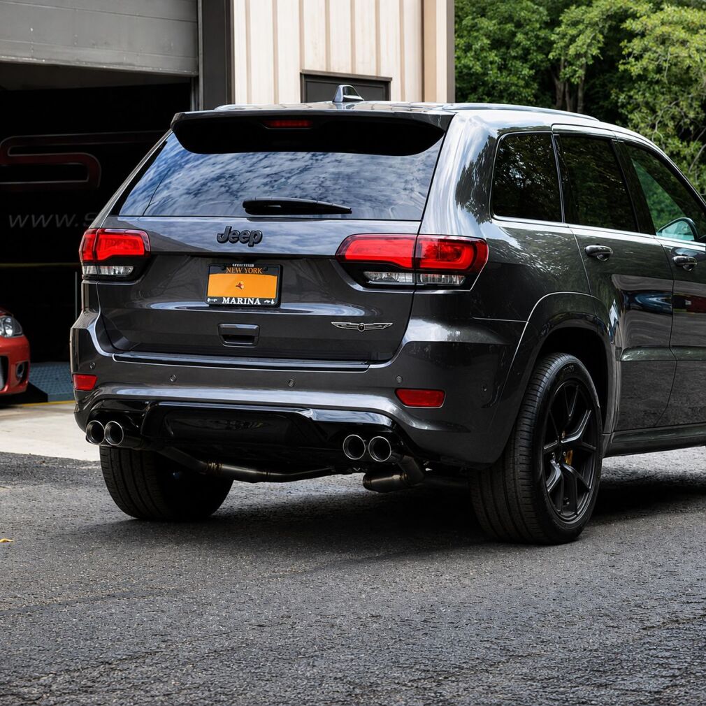 Bakdiffuser för fyra ändrör – mattsvart (GRAND CHEROKEE 14–21 SRT)