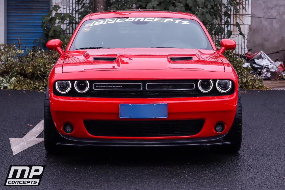 Frontläpp HELLCAT style (DODGE CHALLENGER 2015-2021) - 2