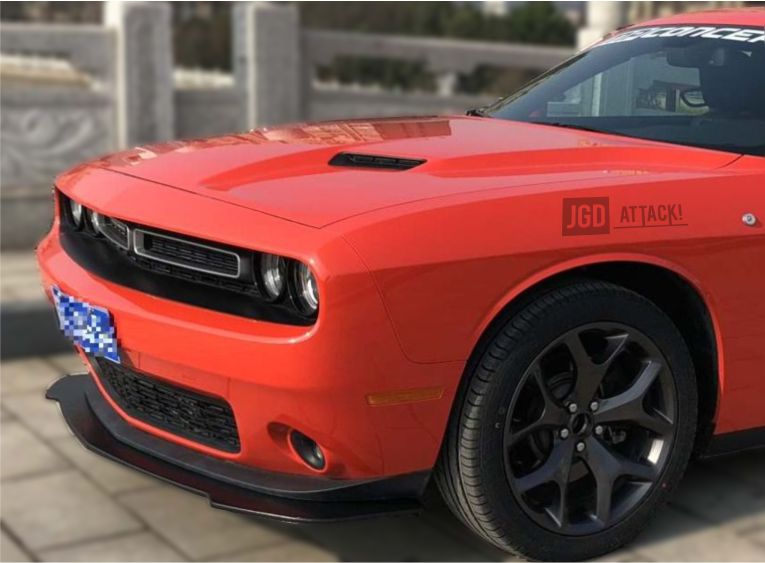 Frontläpp HELLCAT style (DODGE CHALLENGER 2015-2021)