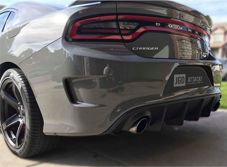 SRT OE Style bakre stötfångare nedre diffusor (CHARGER 2015-2020)