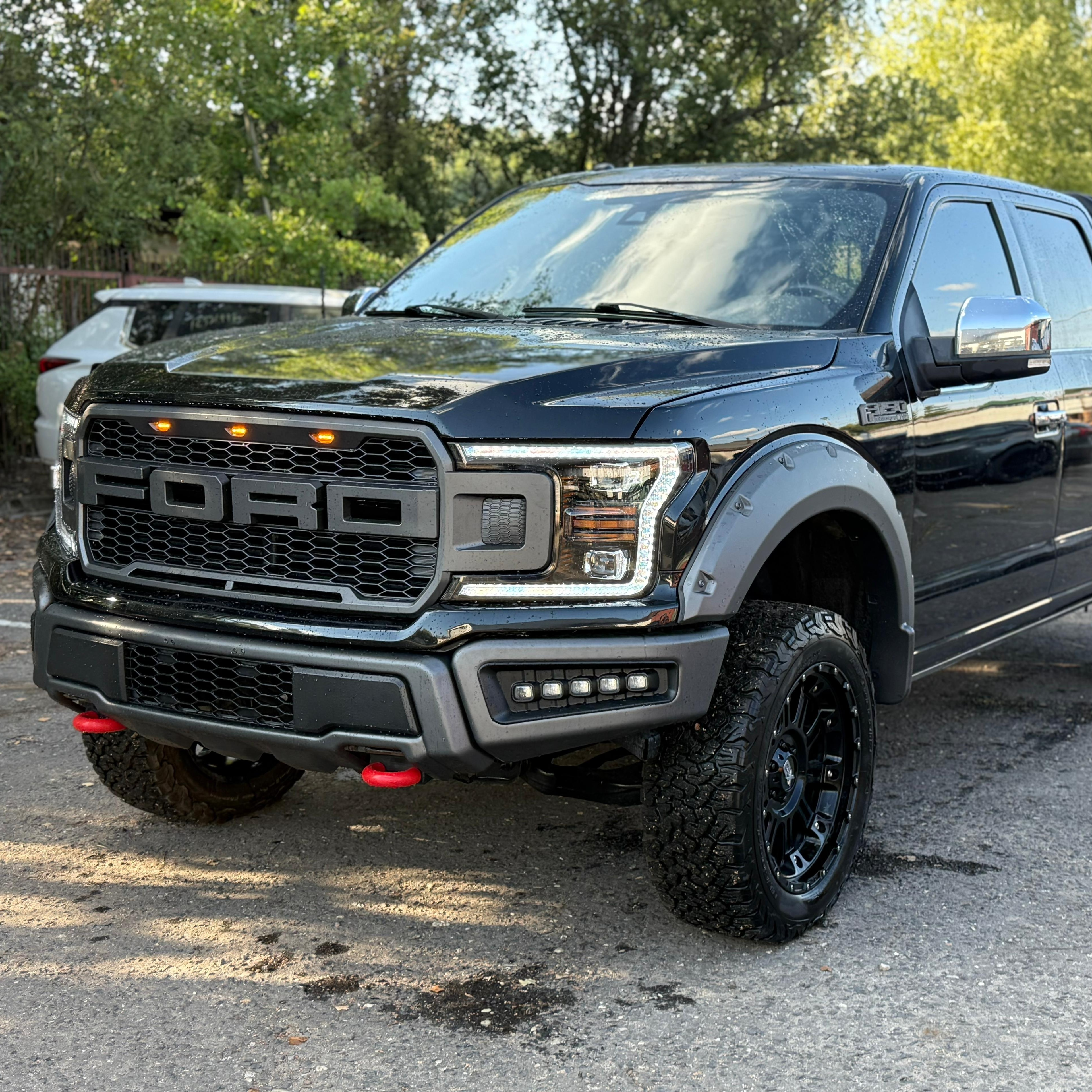 LED Övre grill – Raptor Style (F150 18-20) - 3