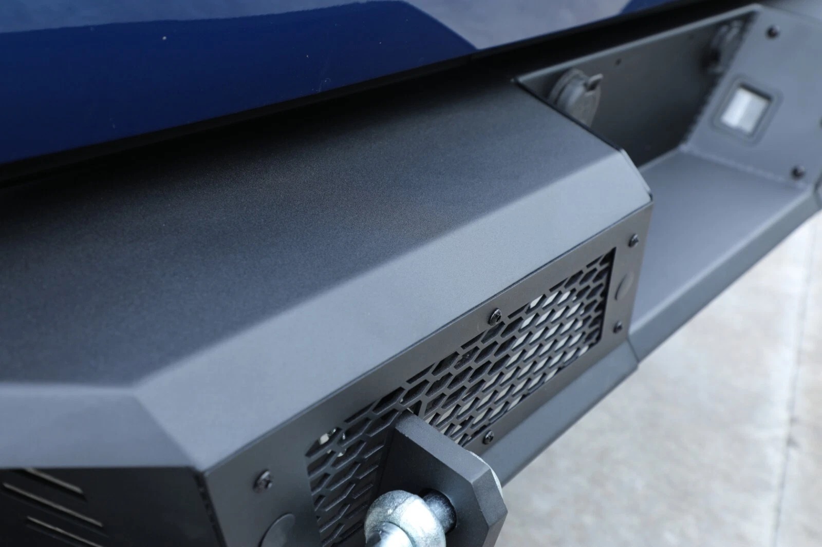 Bakre stötfångare – Off-Road Kentucky – D-Rings (F150 15-20) - 8