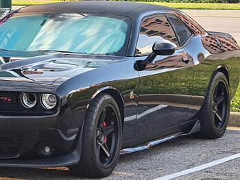 Sidokjolsförlängningar – V3-stil – blanksvart – Dodge Challenger 2015–2023