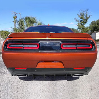 Bakre diffuser – V1-stil – mattsvart – Dodge Challenger 2015–2023