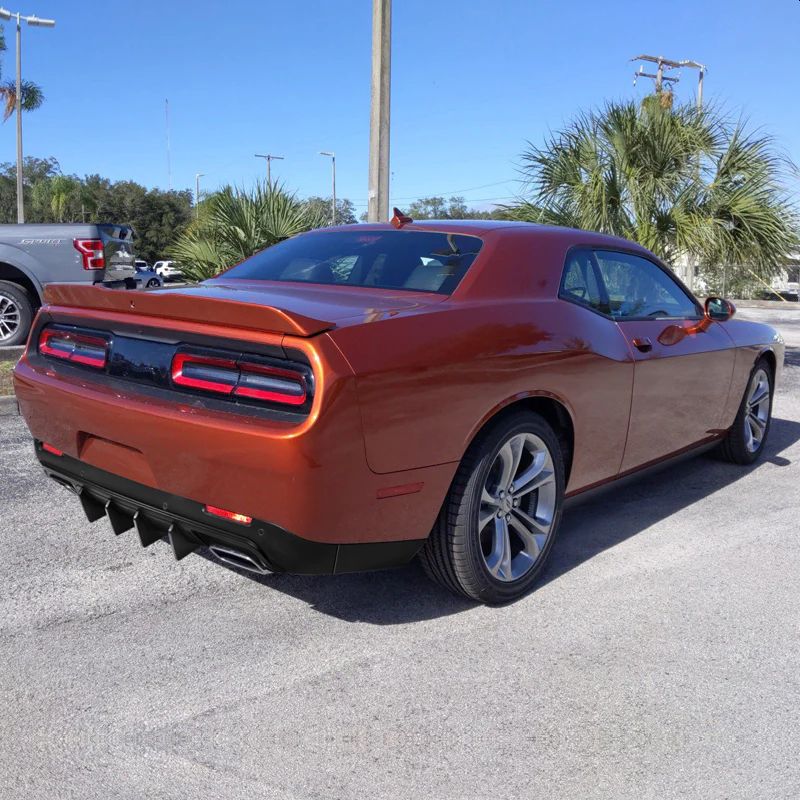 Bakre diffuser – V2-stil – mattsvart – Dodge Challenger 2015–2023