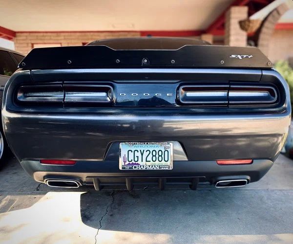 Mittpanel till bakre diffuser – MP Concepts – mattsvart – Dodge Challenger 2015–2023 - 3
