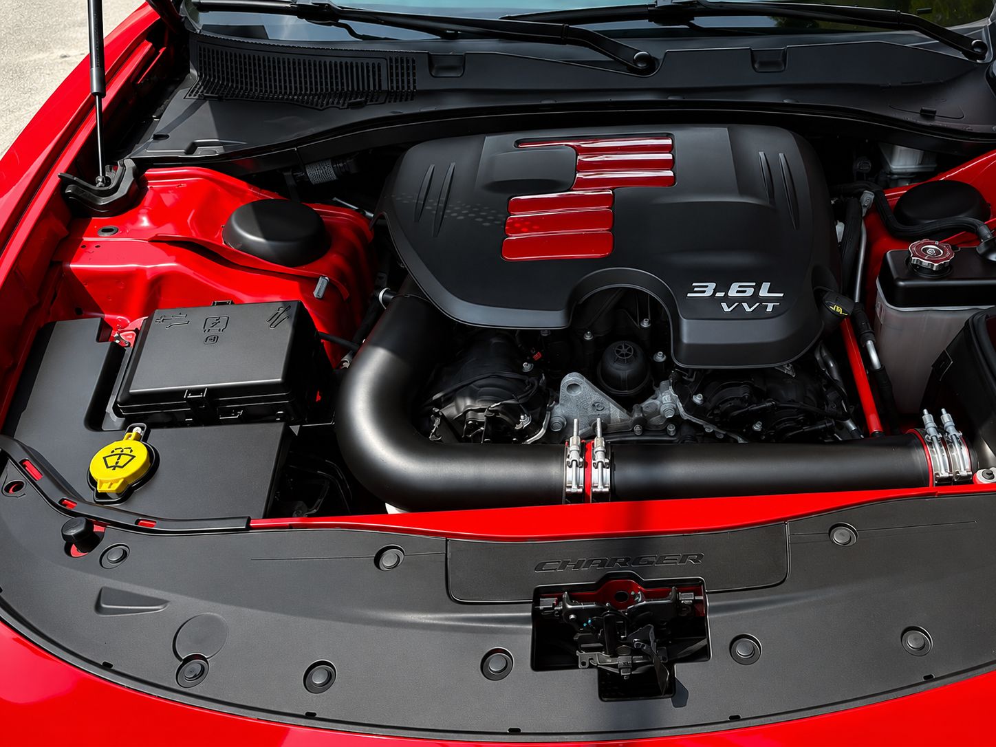 Kåpa till spolarvätskebehållare – Dodge Challenger 2015–2023 - 3