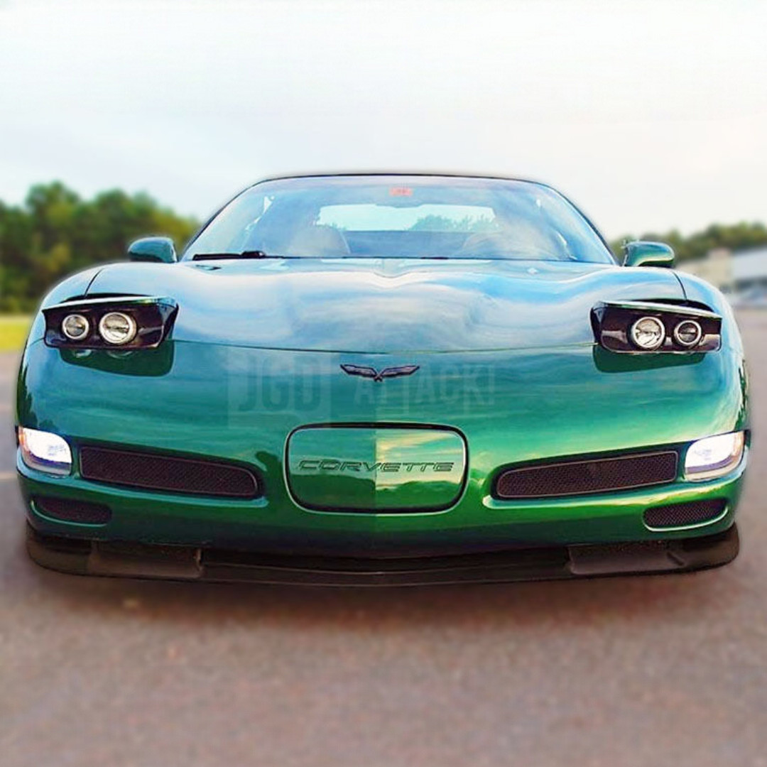 ZR1-inspirerad frontläpp – olackad (CORVETTE C5 97–04) - 7