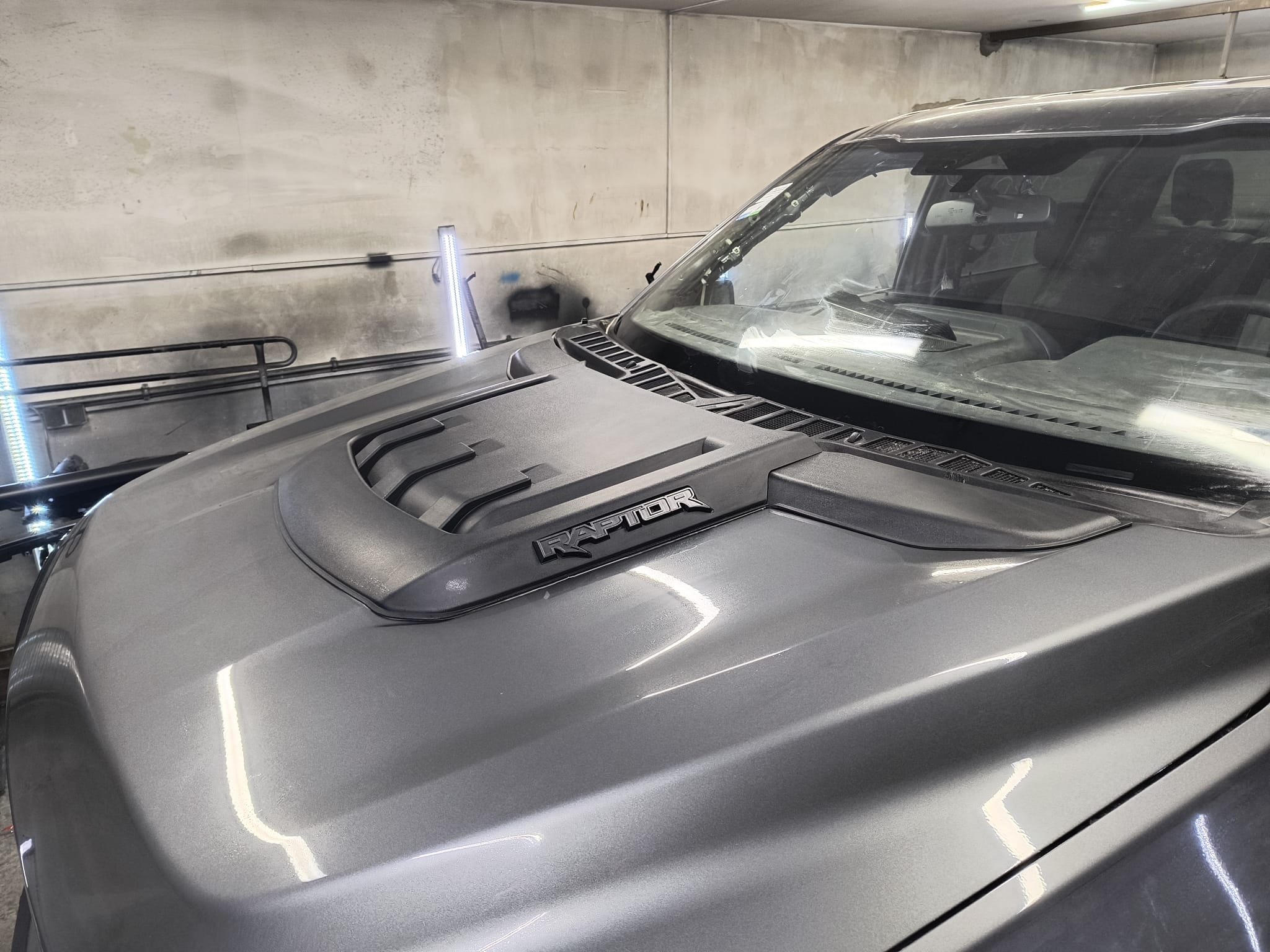Huvscoop – Raptor Style – Mattsvart (F150 21-23) - 17