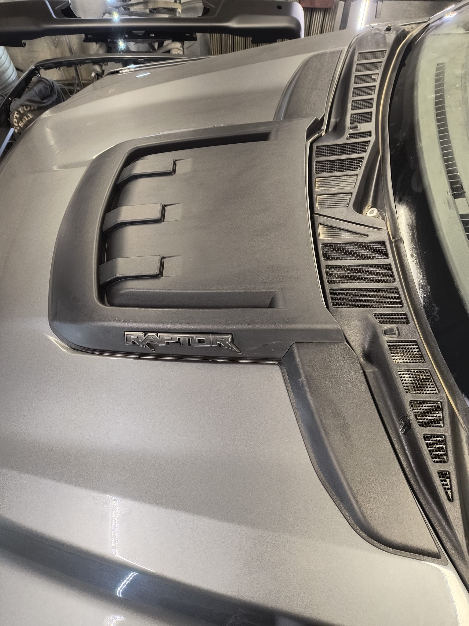 Huvscoop – Raptor Style – Mattsvart (F150 21-23) - 21