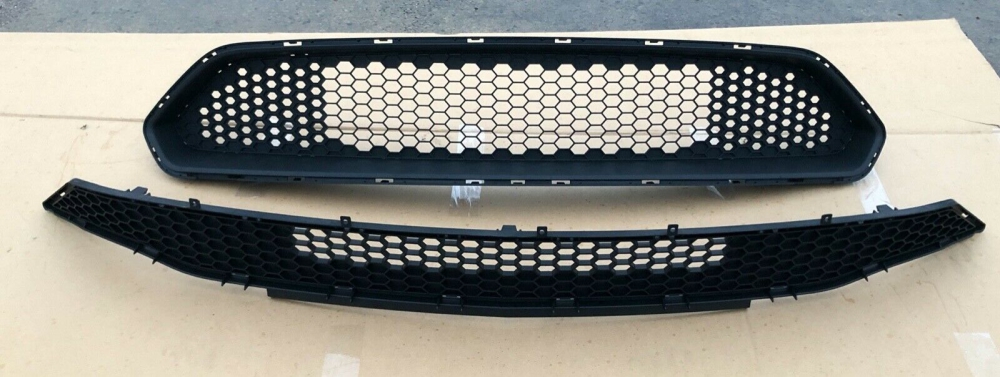 KITT BULLITT Style Grill (MUSTANG 18-20 GT, EcoBoost) - 2