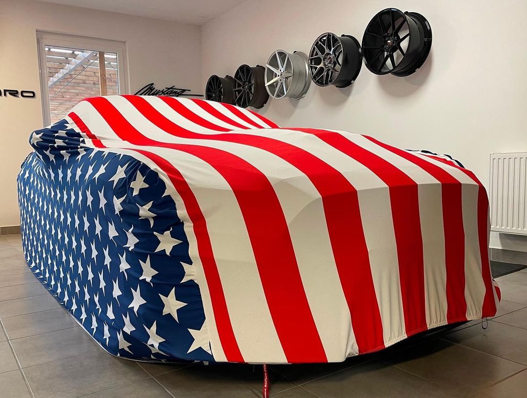 Bilöverdrag USA Design – MAGIC CARPIT - 10