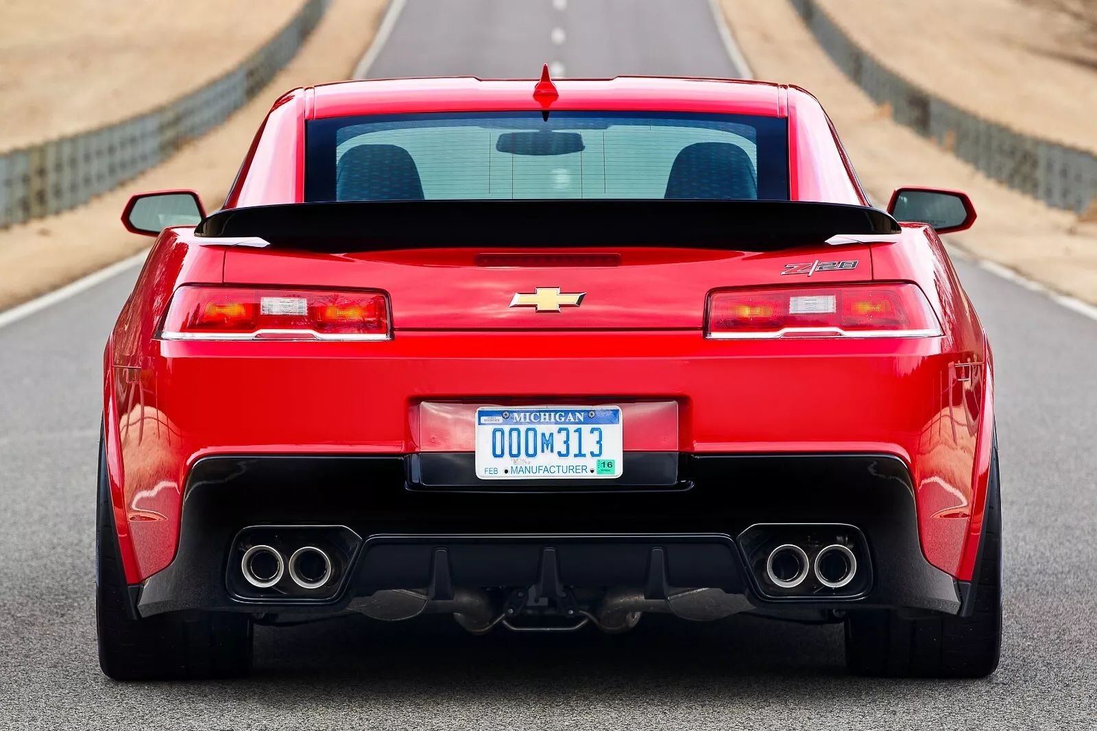 Z28 OE Style bakspoiler – matt svart (CAMARO 14–15) - 3