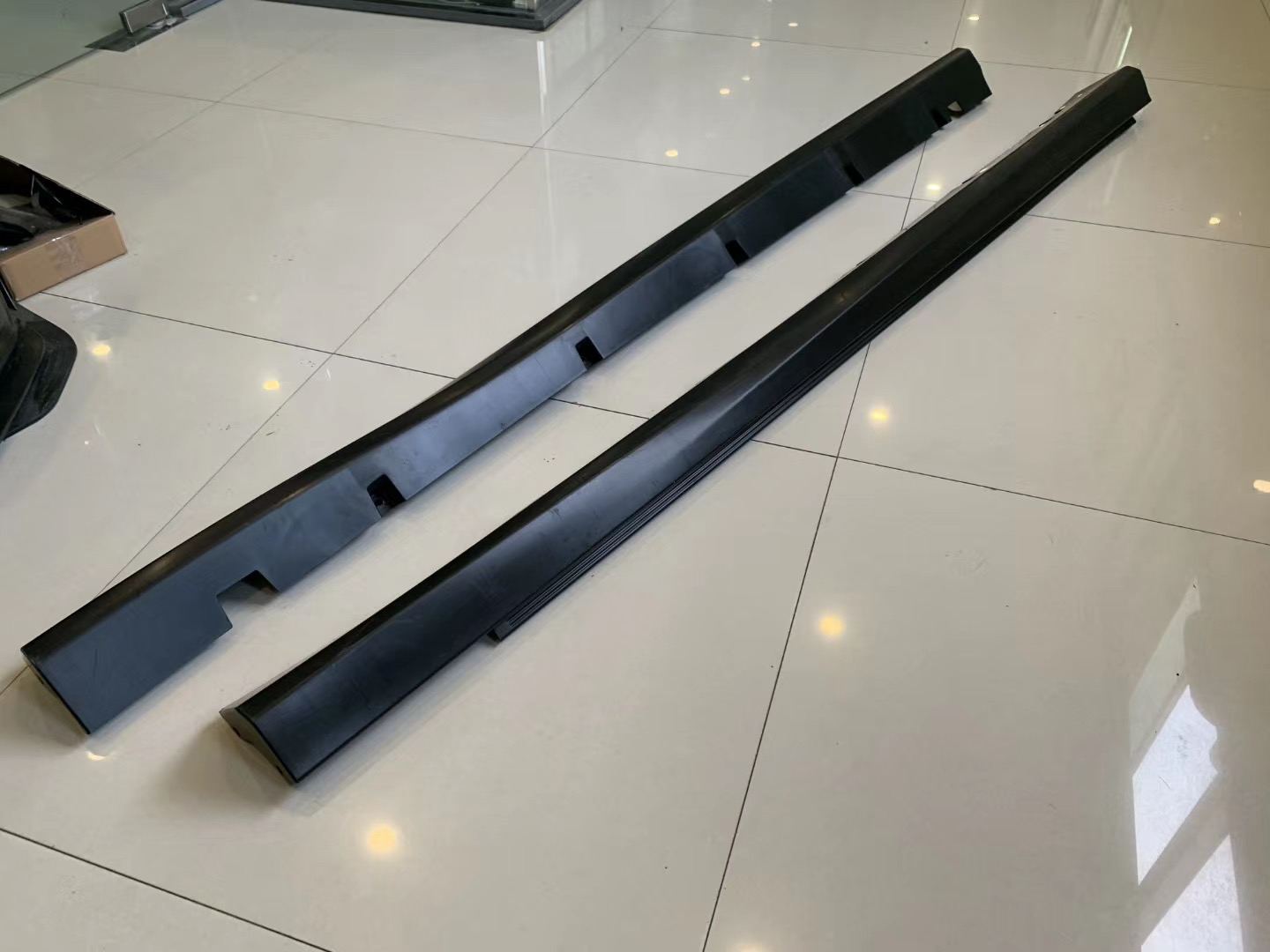 Sidokjolar – SRT stil (Charger 15-23) - 8
