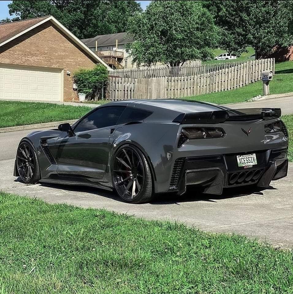 Bakspoiler med wickerbill – blanksvart (CORVETTE C7 14–19) - 3