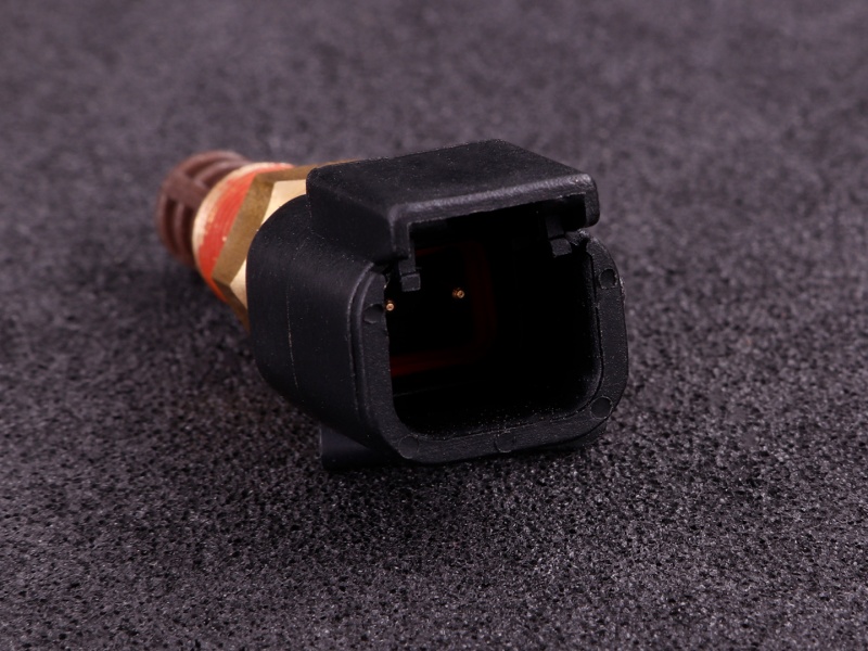IAT 1/8NPT - 2