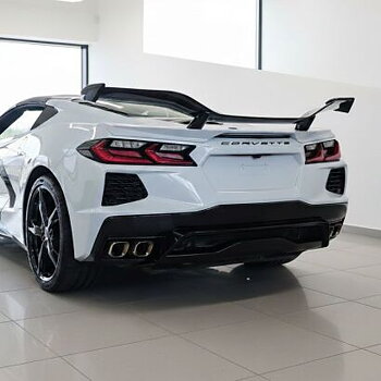 Z06-inspirerad High Wing – blanksvart (CORVETTE C8 Stingray 20–26)